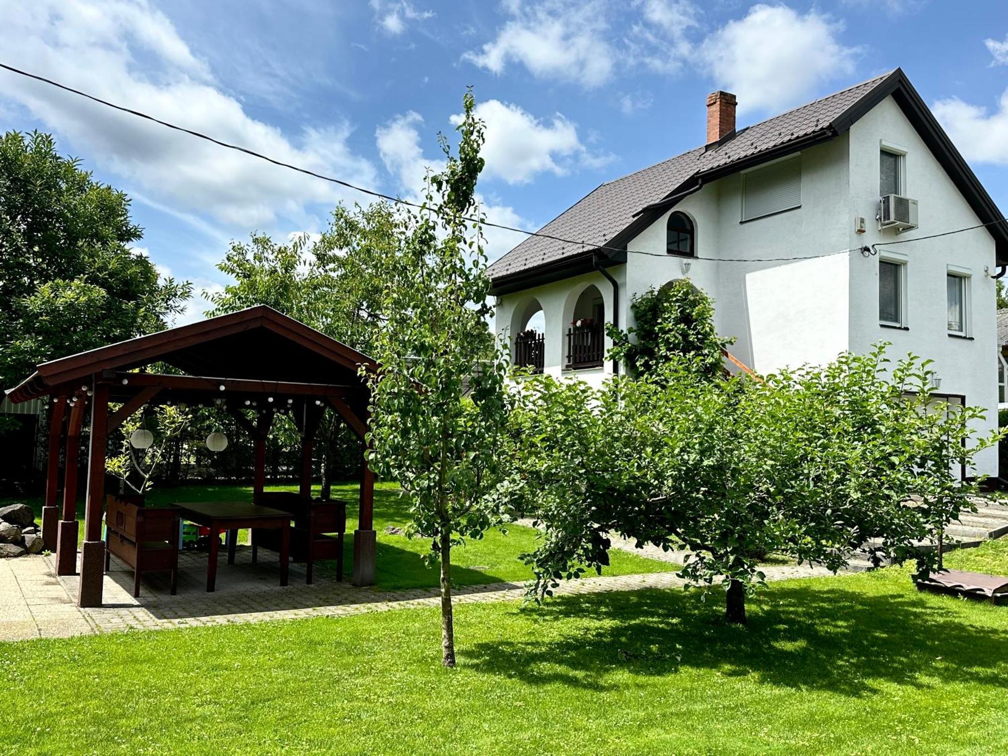 Dunakanyar Apartman Pilismarot Екстериор снимка
